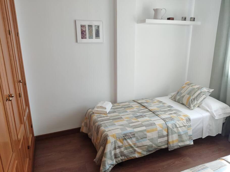 Ayala Beach Apartment Málaga Kültér fotó